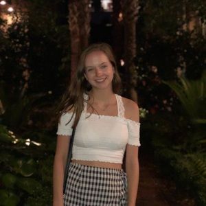 Meet your Posher, Megan